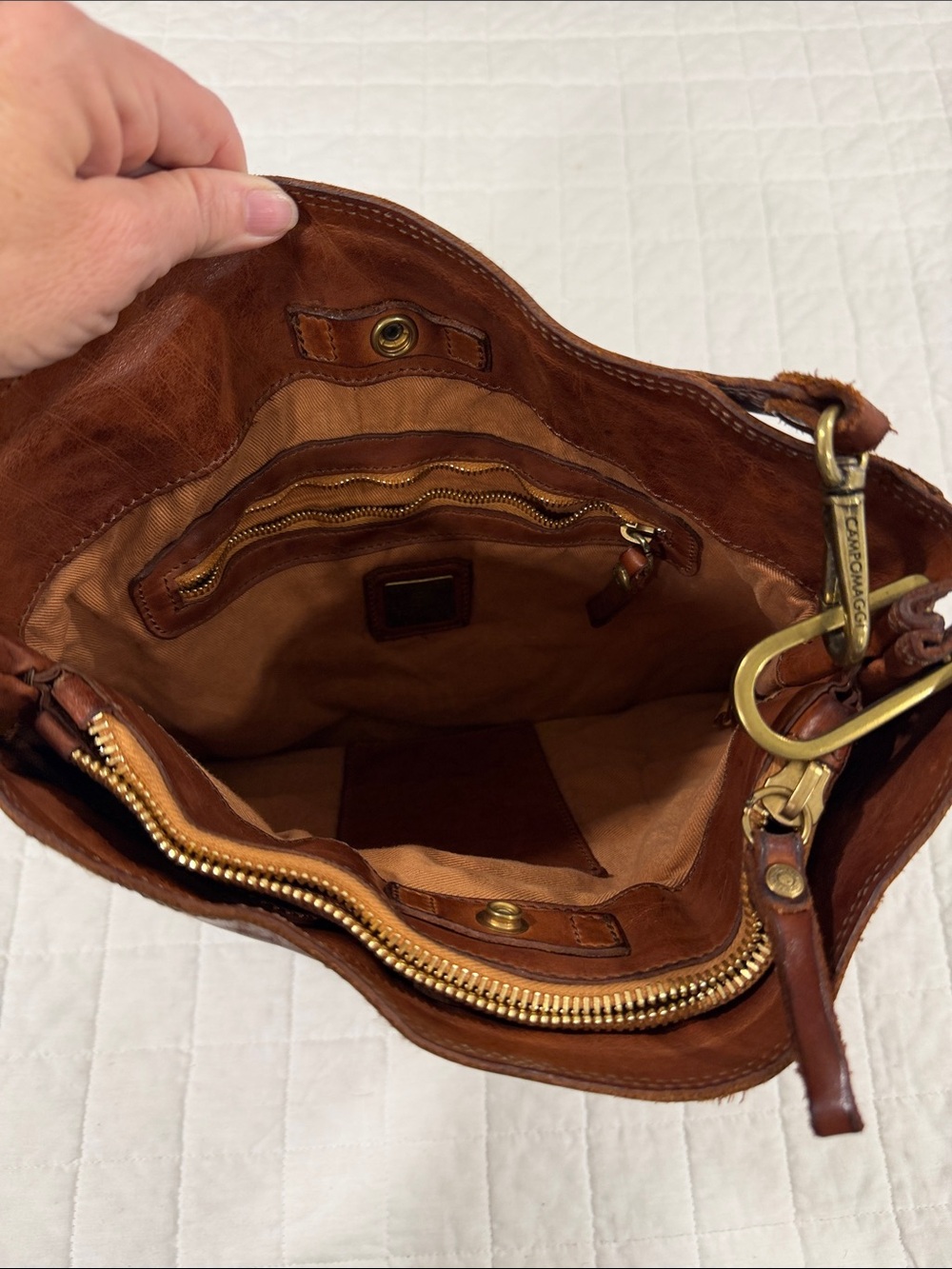 CAMPOMAGGI COGNAC Studded Leather Shoulder Bag - Women - Picture 3 of 9